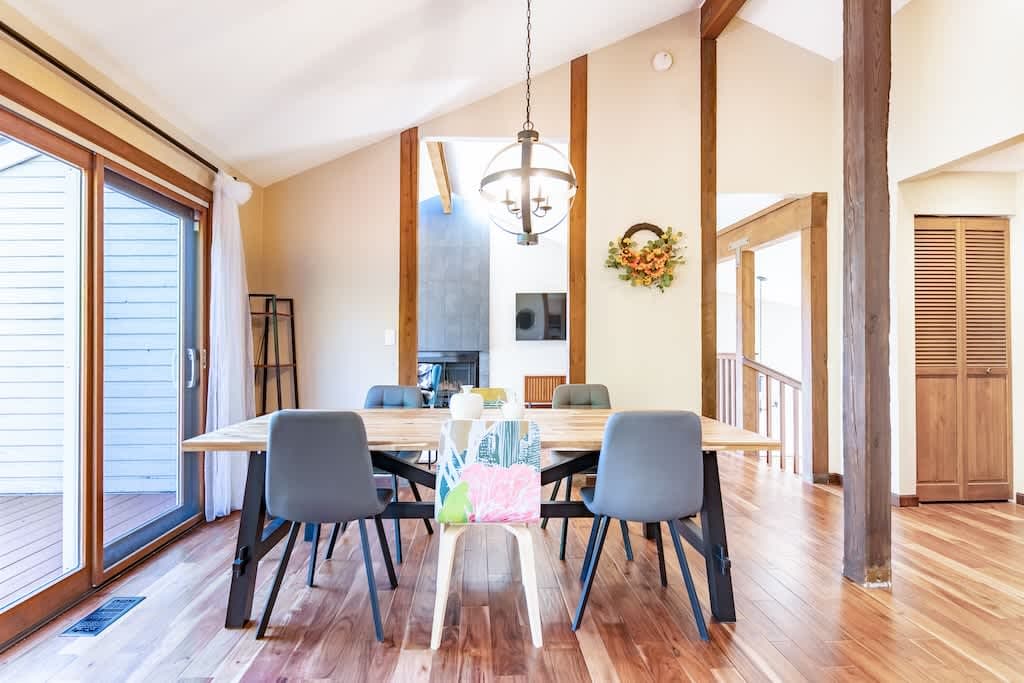 "Cozy yet spacious dining area, perfect for gatherings of six!