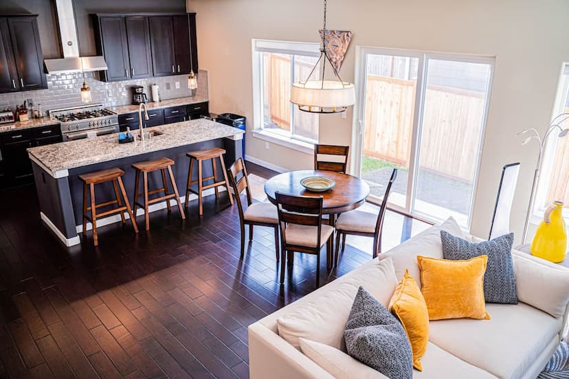 Kirkland Luxury Tranquil Retreat 7BR w/ Office